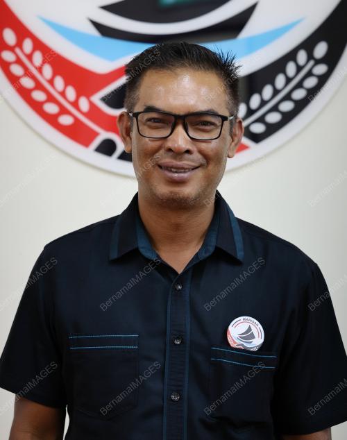 MUHAMAD HAIRI NOORDIN
