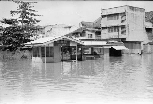 BANJIR