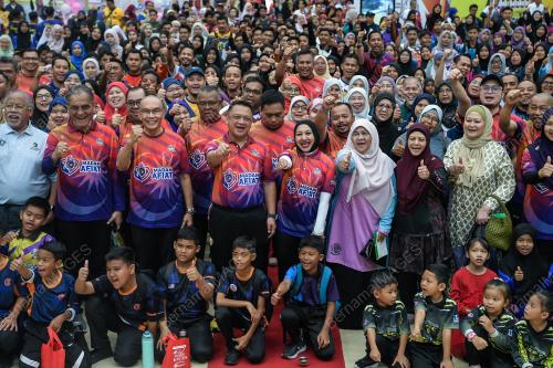 TUANKU FAIZUDDIN PUTRA JAMALULLAIL
