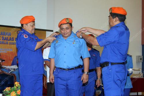 PR21_15092006_CERT_JPAM