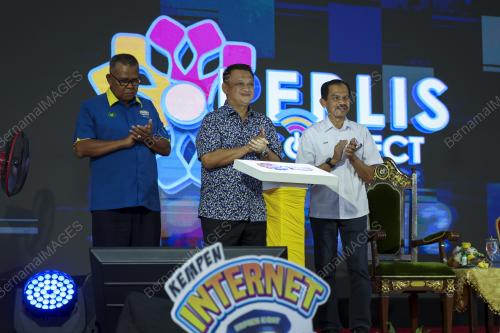 TUANKU FAIZUDDIN PUTRA JAMALULLAIL