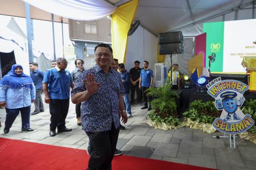 TUANKU FAIZUDDIN PUTRA JAMALULLAIL