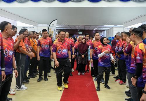 TUANKU FAIZUDDIN PUTRA JAMALULLAIL