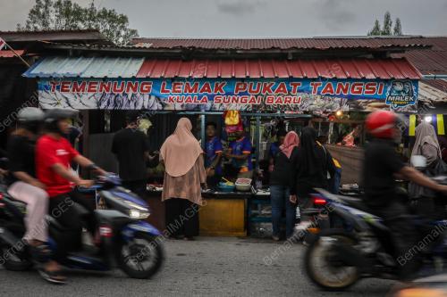 PASAR IKAN KUALA SUNGAI BARU