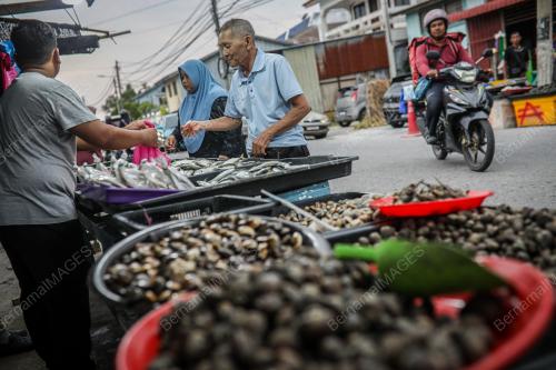PASAR IKAN KUALA SUNGAI BARU