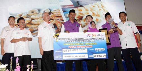 PR30_30052015_ADS1M