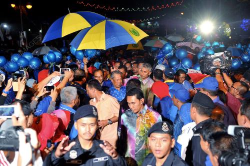 PR31_07022013_GELOMBANG_BIRU