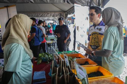 DR MOHAMMED TAUFIQ JOHARI