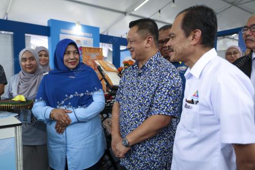TUANKU FAIZUDDIN PUTRA JAMALULLAIL