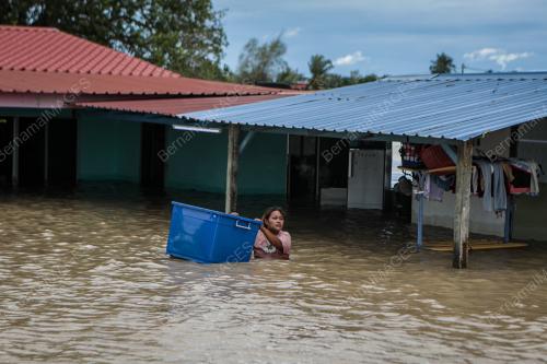 BANJIR DI ARAU