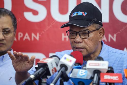 DATUK SERI SAIFUDDIN NASUTION ISMAIL