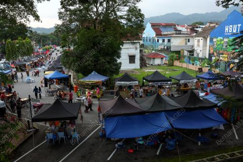 TEMASYA JALANAN KUALA KUBU BHARU
