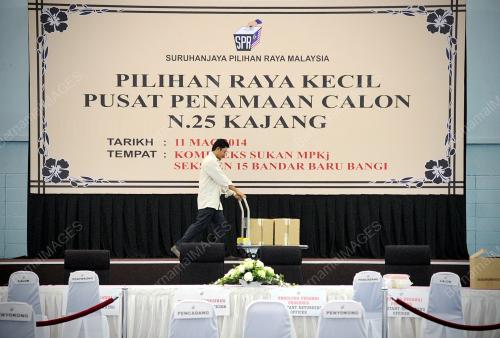 PRK01_10032014_TINJAUAN