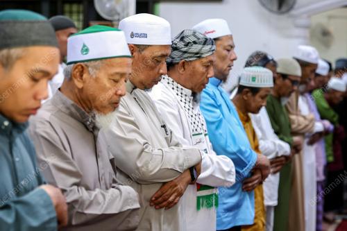 DR JOOHARI ARIFFIN
