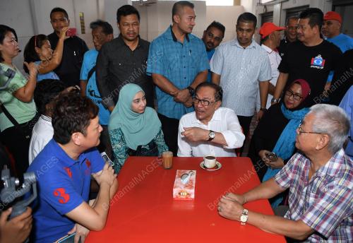 PRK01_30092018_ANWAR_PASAR