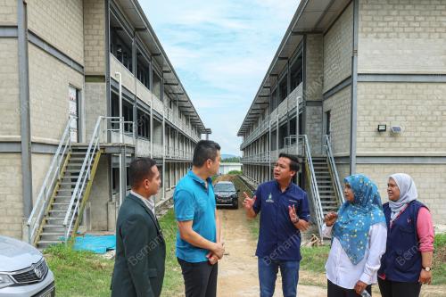 FAHMI ZAINOL