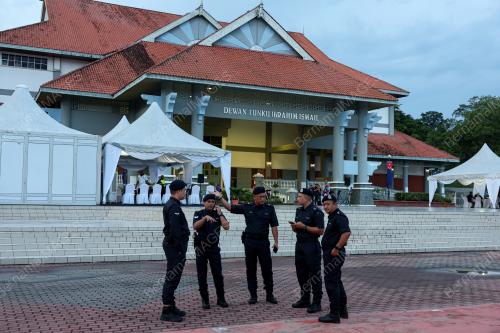 PENAMAAN PRK DUN MAHKOTA