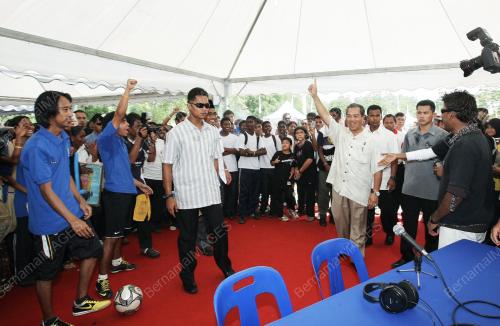 MUHYIDDIN YASSIN