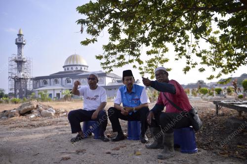 PRK02_27072018_PKR_TANAH_KUBUR