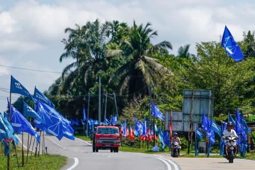 PERANG BENDERA
