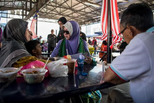PRK03_25082018_PASAR_TANI