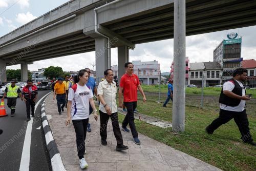 DATUK SERI AHMAD MASLAN