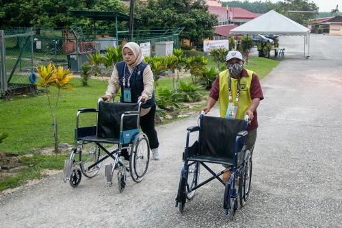 PETUGAS SURUHANJAYA PILIHAN RAYA