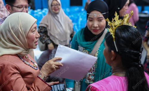 DATUK SERI NANCY SHUKRI