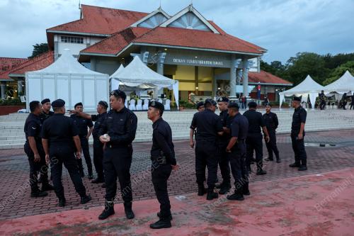 PENAMAAN PRK DUN MAHKOTA