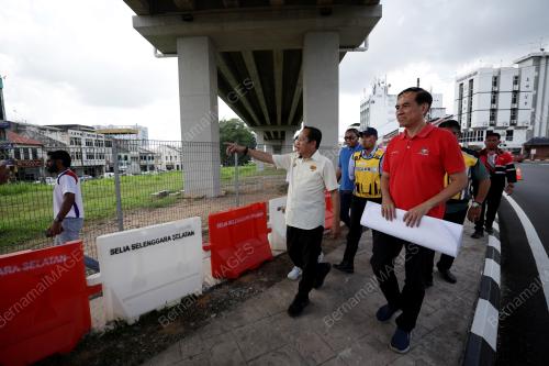 DATUK SERI AHMAD MASLAN