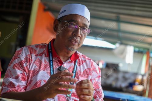 DR JOOHARI ARIFFIN