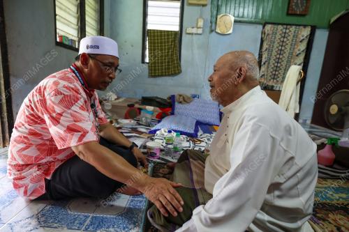DR JOOHARI ARIFFIN