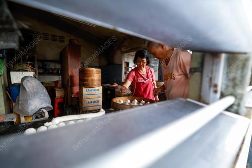 KOPITIAM ˜LEGEND' TAPAH ROAD
