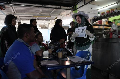 PRK06_24082018_CALON_PAS