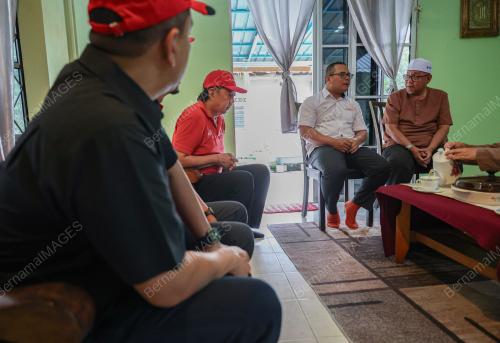 DATUK SERI AMIRUDIN SHARI