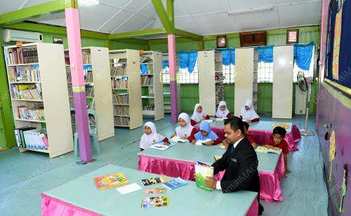 PRK07_03042019_SEKOLAH_TERTUA