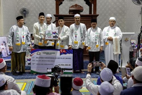 DATUK ONN HAFIZ GHAZI