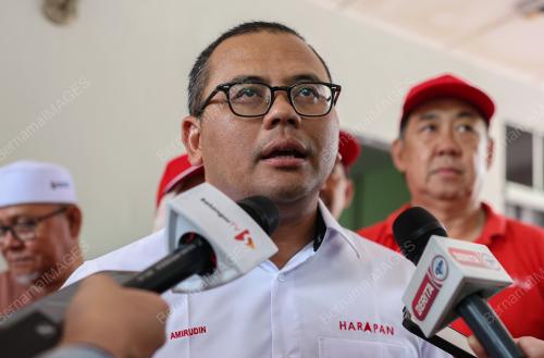 DATUK SERI AMIRUDIN SHARI