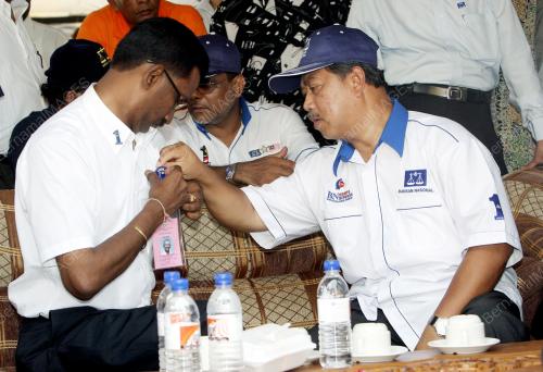 MUHYIDDIN YASSIN
