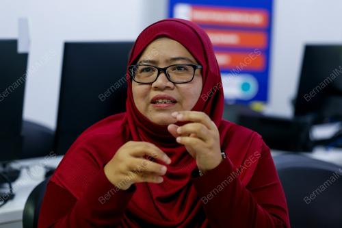 NORLIANIS REZALI