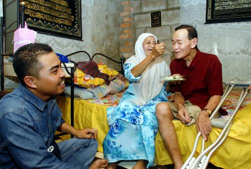 SHAARI MAT JALI
