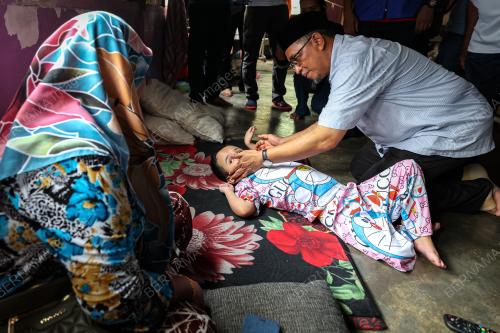 DR JOOHARI ARIFFIN