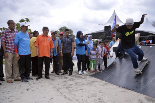 PRK08_28072018_PKR_KARNIVAL_ANAK_MUDA