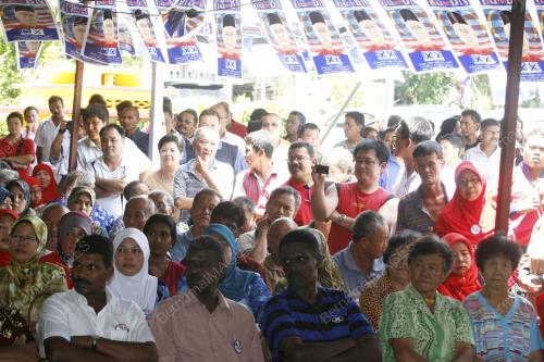PERJUMPAAN BERSAMA RAKYAT