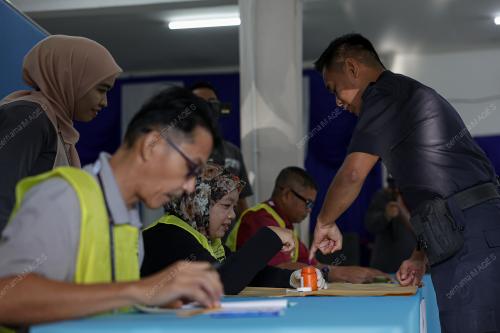 PILIHAN RAYA KECIL PARLIMEN KINABATANGAN DAN DUN LAMAG