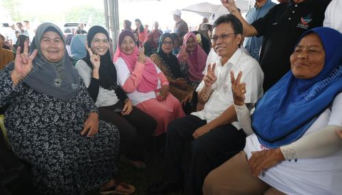 DATUK SERI MOHD SHAFIE APDAL