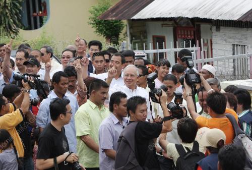 NAJIB TUN RAZAK