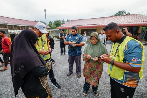 PUSAT MENGUNDI