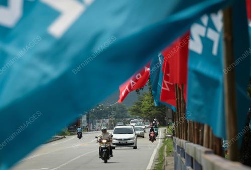 PERANG BENDERA PRK DUN KKB