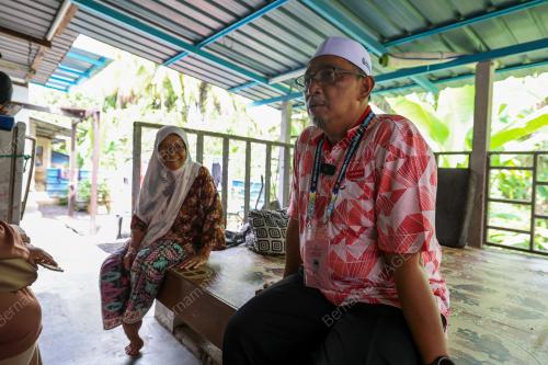 DR JOOHARI ARIFFIN